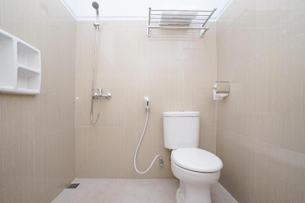 Oyo 477 Raka Residence Syariah Purwoharjo Banyuwangi 外南梦 外观 照片